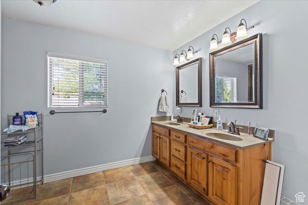 142 GREEN DR Layton, UT 84041