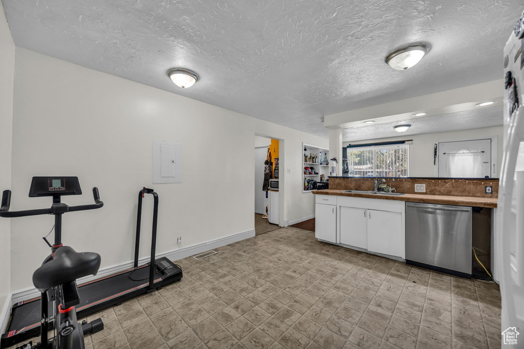 1721 N 400 W Sunset, UT 84015