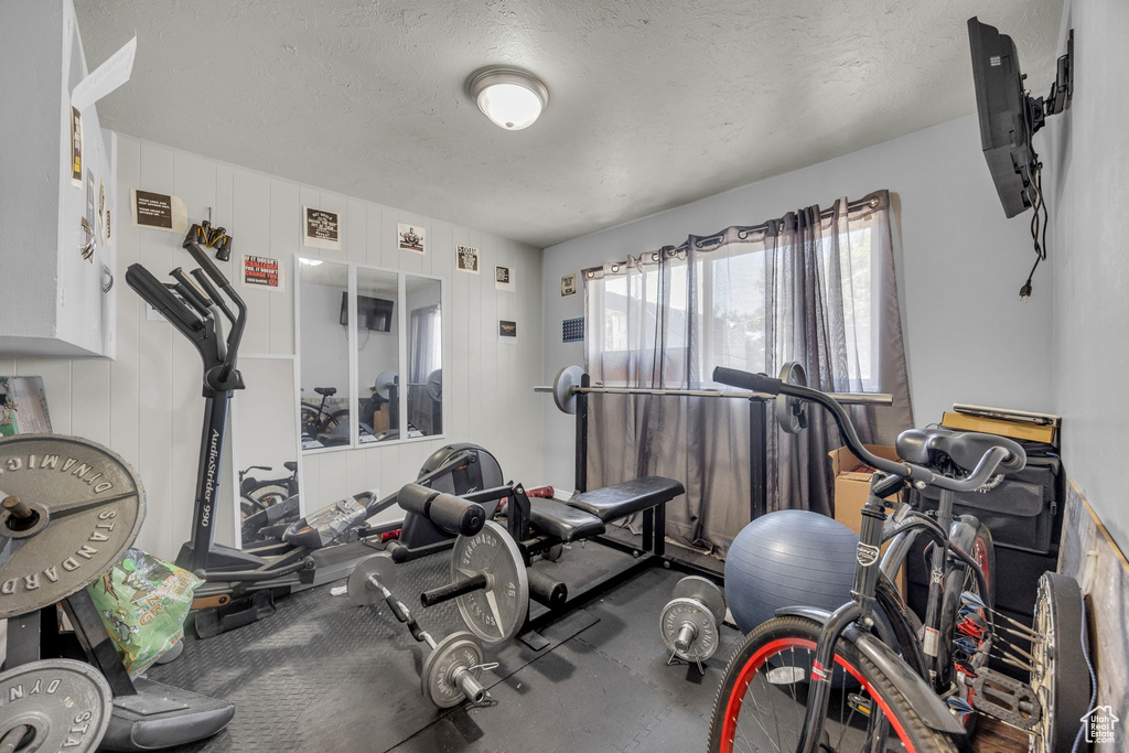 1721 N 400 W Sunset, UT 84015