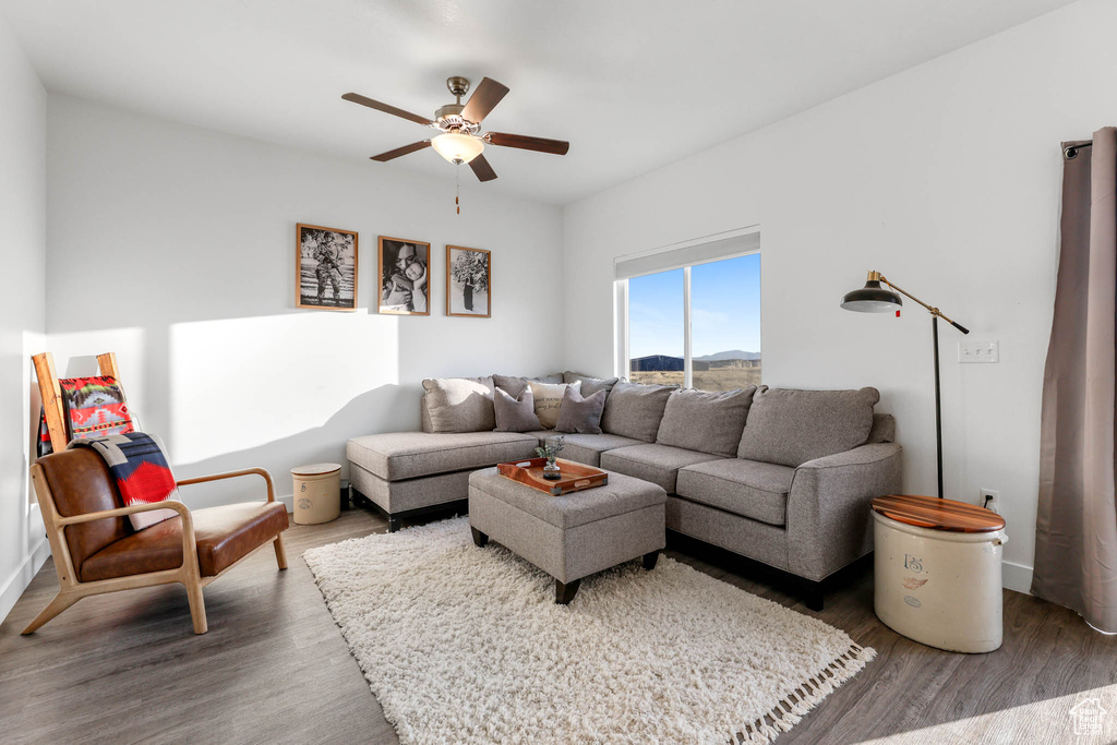 826 N GLEN EAGLES CT Tooele, UT 84074