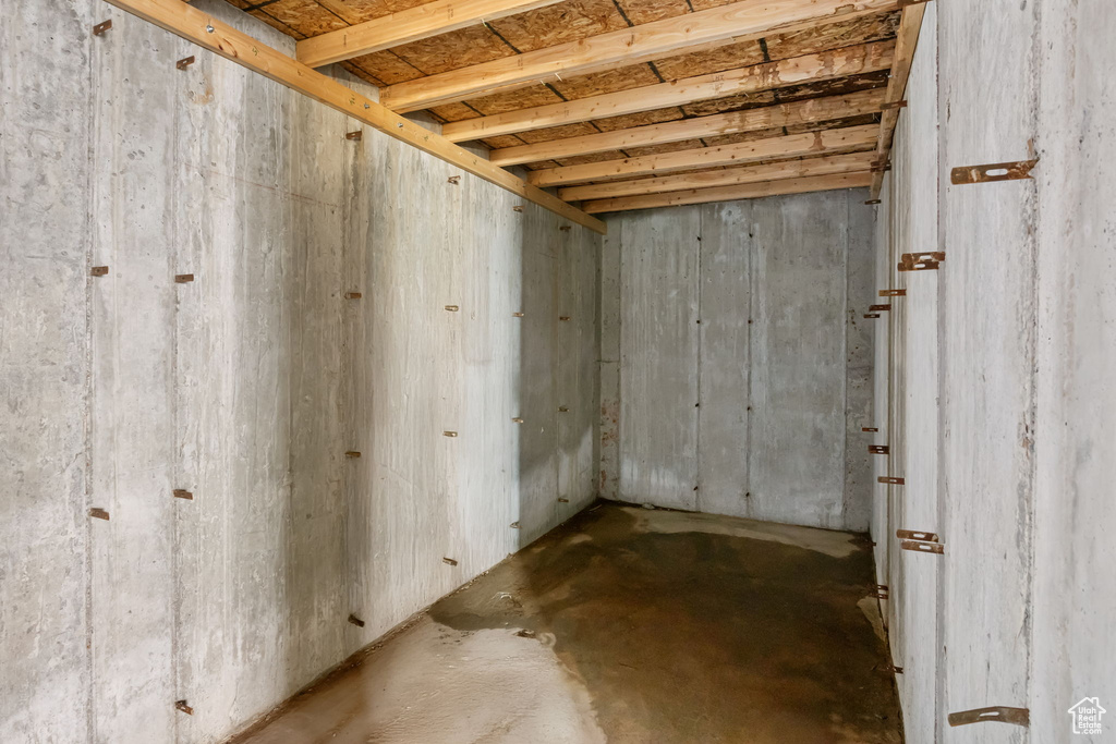 Photo 18 for MLS #2099266 at 516 N Broadway Ave