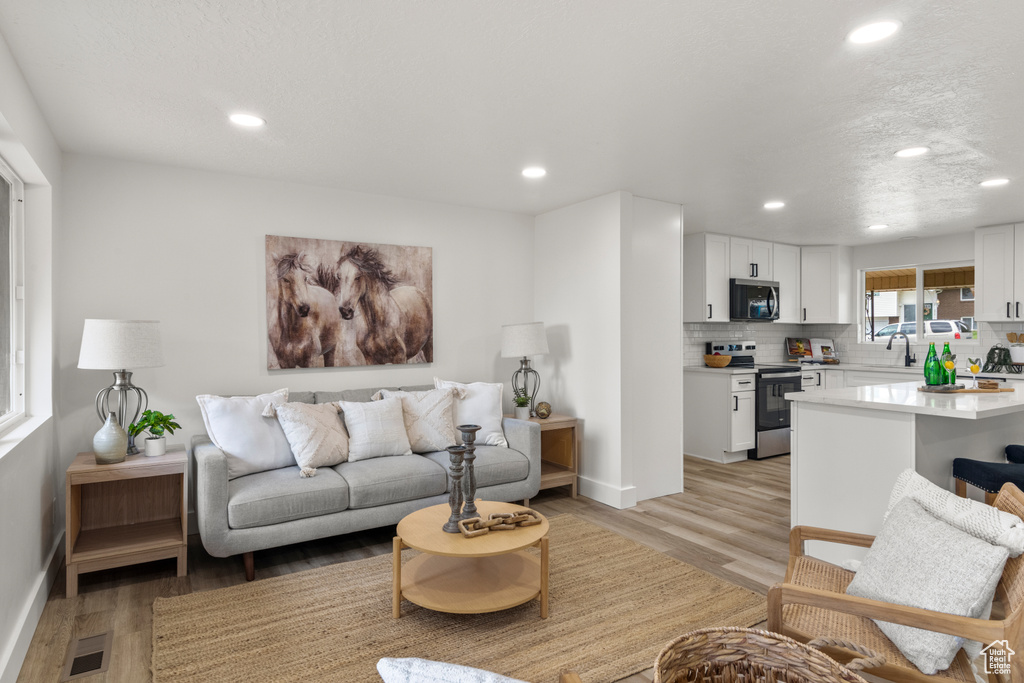 219 E 3050 N North Ogden, UT 84414
