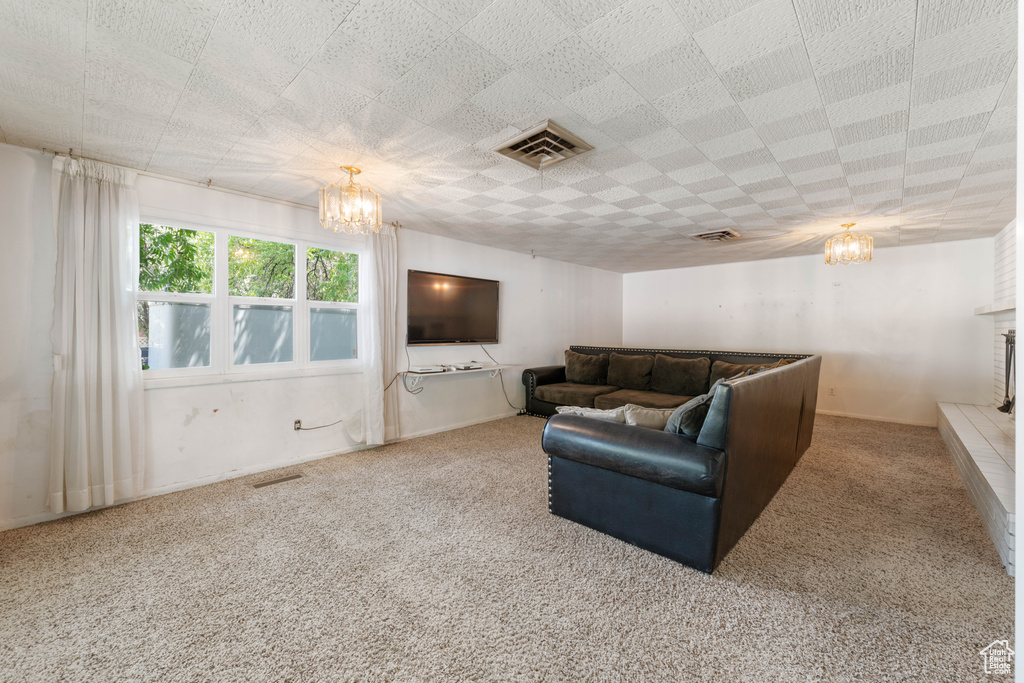 Photo 2 for MLS #2099272 at 237 S 100 West
