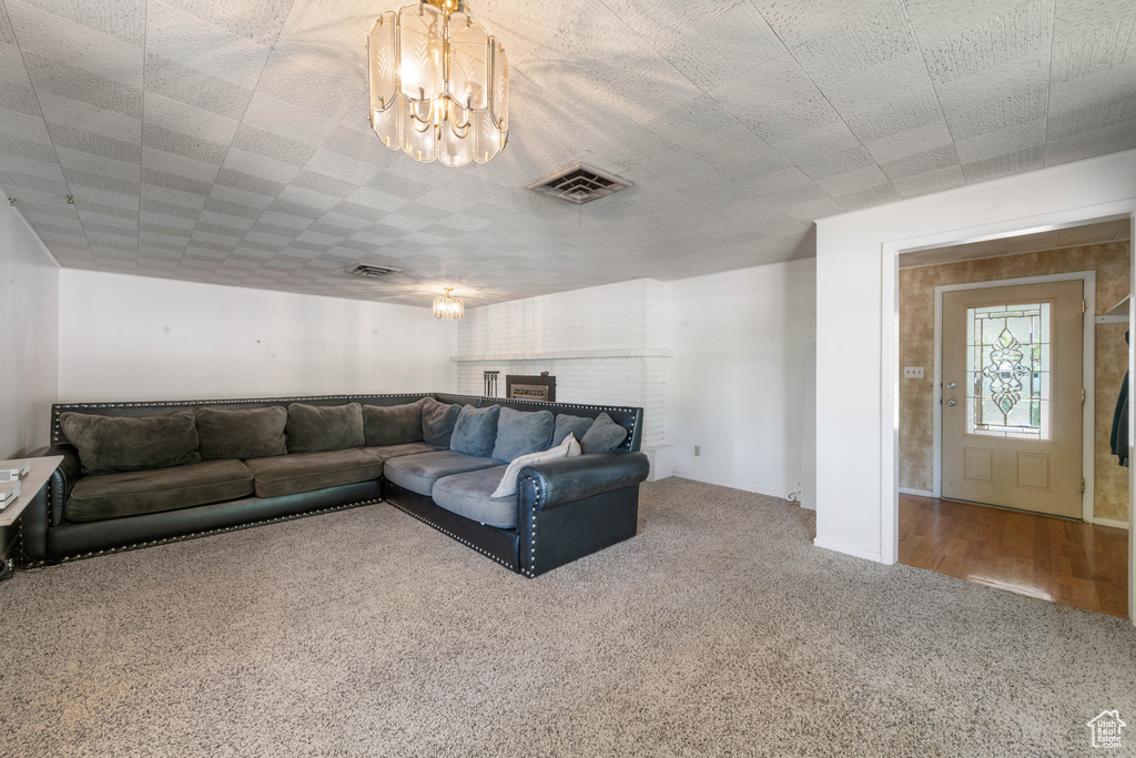Photo 3 for MLS #2099272 at 237 S 100 West