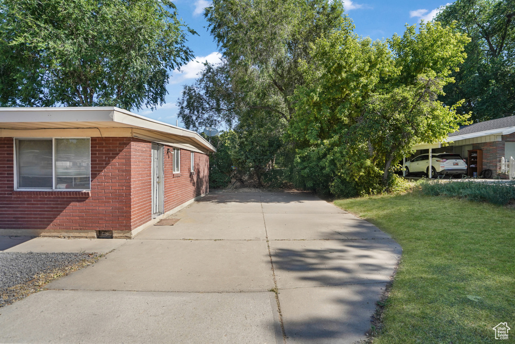 296 W 5200 S Washington Terrace, UT 84405