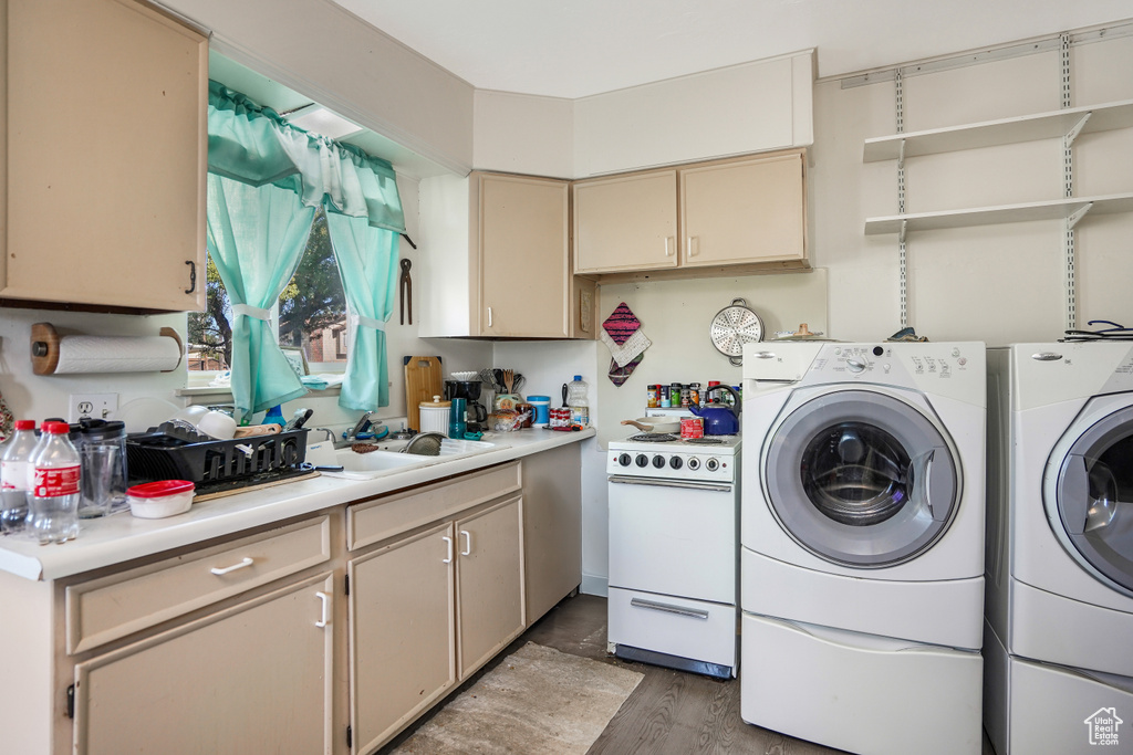 296 W 5200 S Washington Terrace, UT 84405