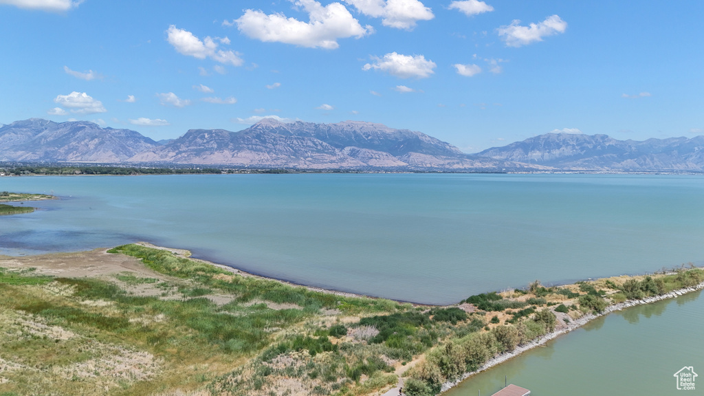 Water view featuring a mountain backdrop