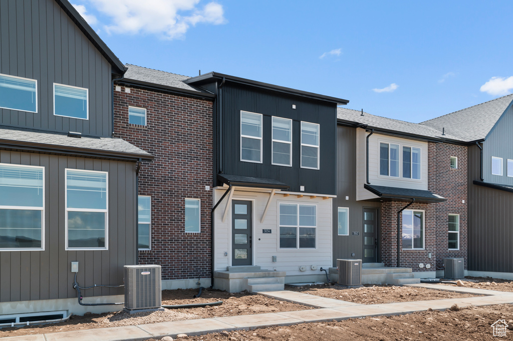 3054 CLOVER CT Francis, UT 84036