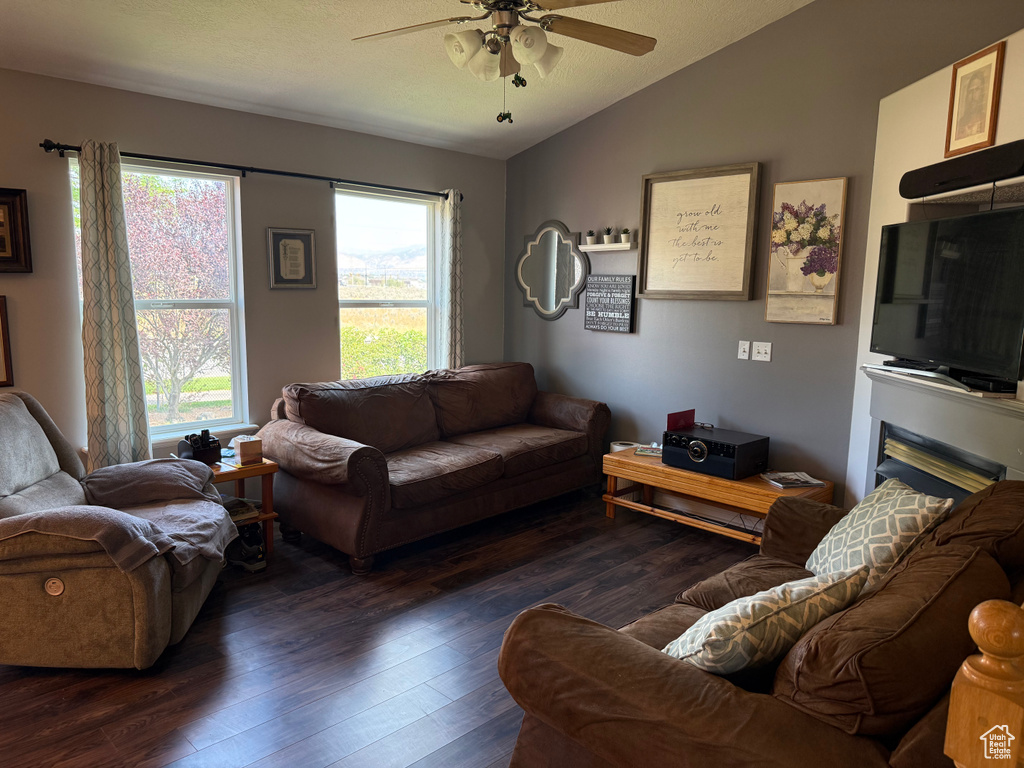 888 W RED HEN RD #201 Saratoga Springs, UT 84045