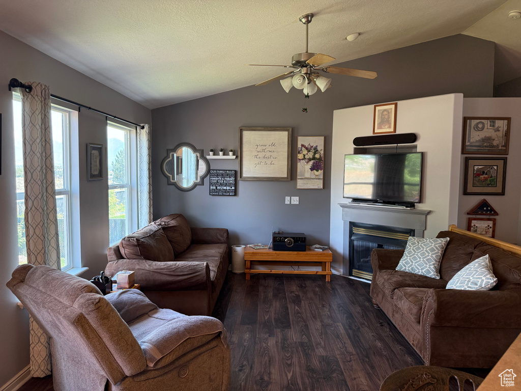 888 W RED HEN RD #201 Saratoga Springs, UT 84045
