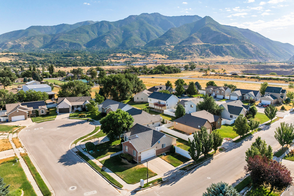 7544 S 2020 E South Weber, UT 84405