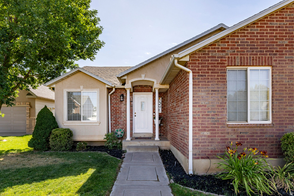 7544 S 2020 E South Weber, UT 84405