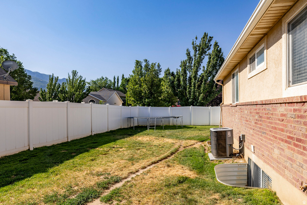 7544 S 2020 E South Weber, UT 84405
