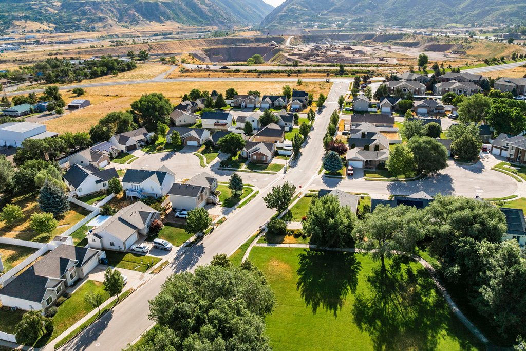 7544 S 2020 E South Weber, UT 84405