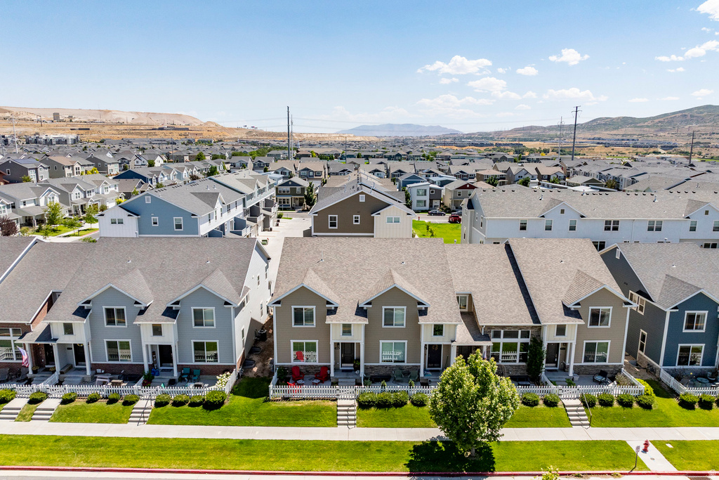 1034 W NARROWS LN Bluffdale, UT 84065