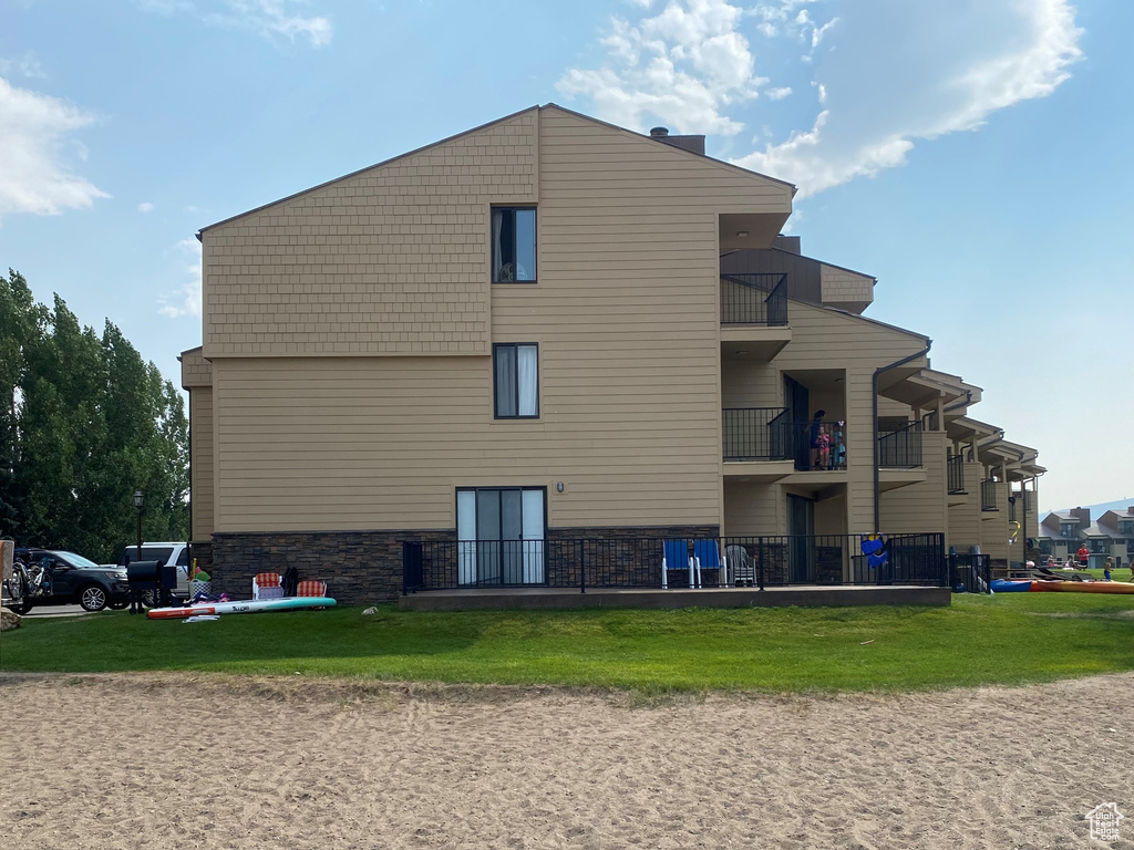 2176 S BEARLAKE BLVD BLVD #353-55 Garden City, UT 84028