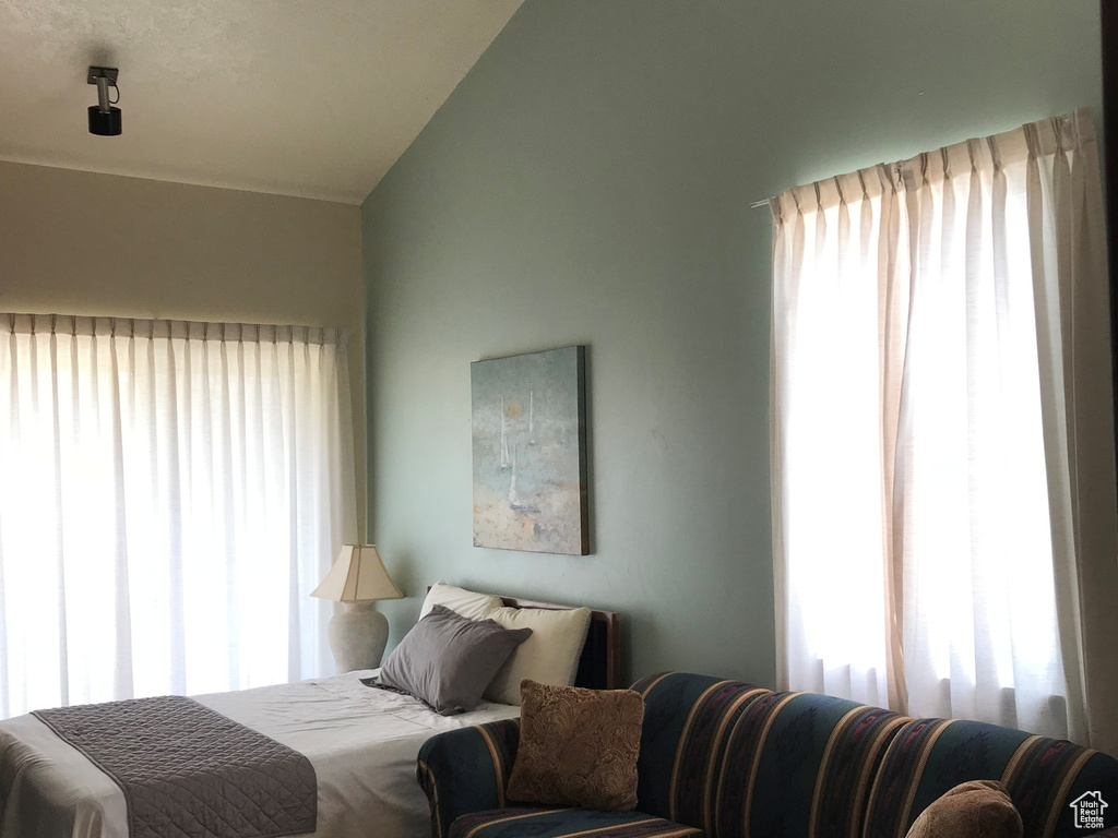 2176 S BEARLAKE BLVD BLVD #353-55 Garden City, UT 84028