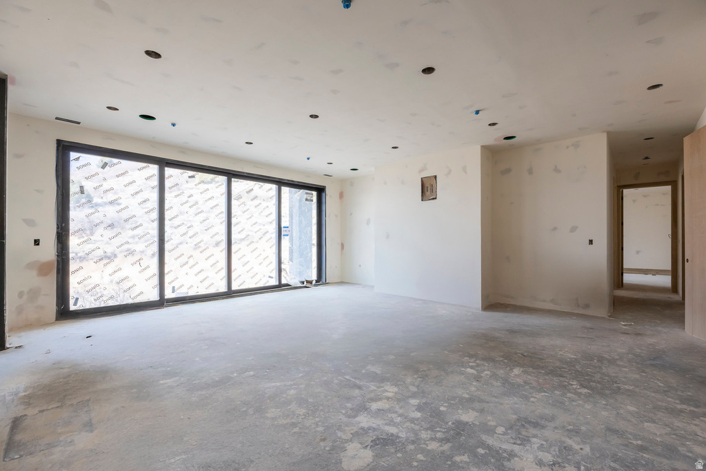 1855 N CHIMNEY ROCK RD Heber City, UT 84032