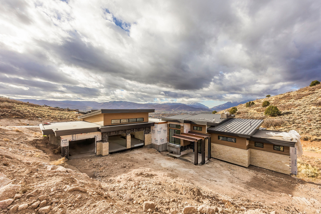 1855 N CHIMNEY ROCK RD Heber City, UT 84032