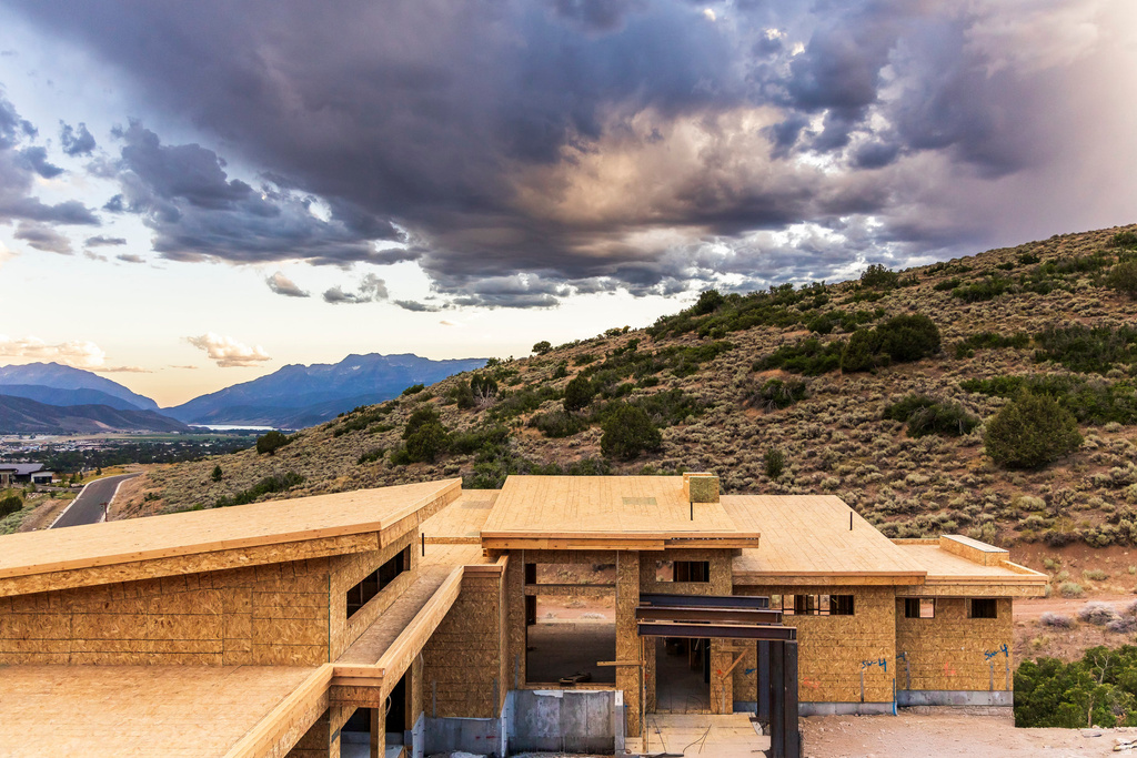 1855 N CHIMNEY ROCK RD Heber City, UT 84032