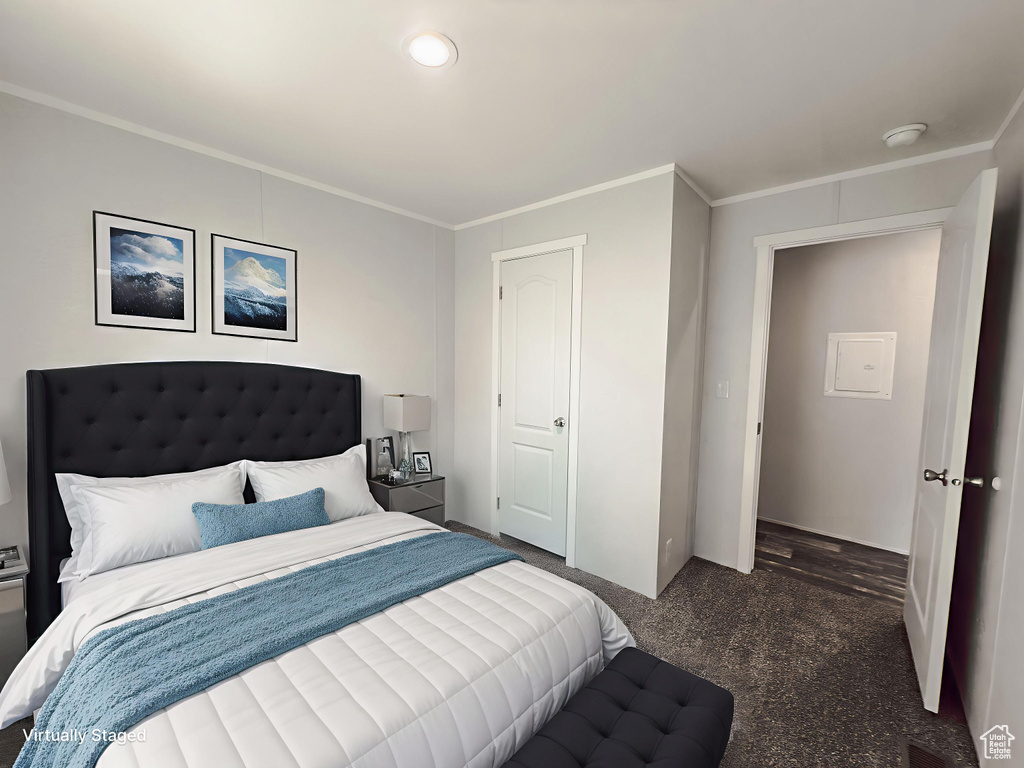 Bedroom featuring ornamental molding, carpet floors, and recessed lighting
