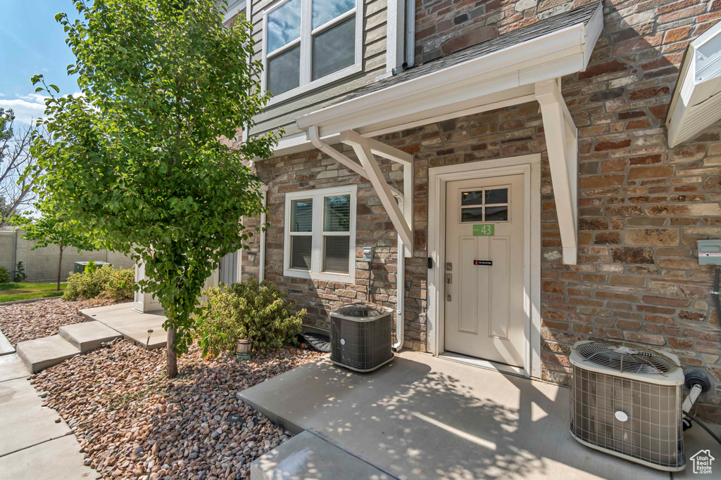 43 N 300 W Santaquin, UT 84655