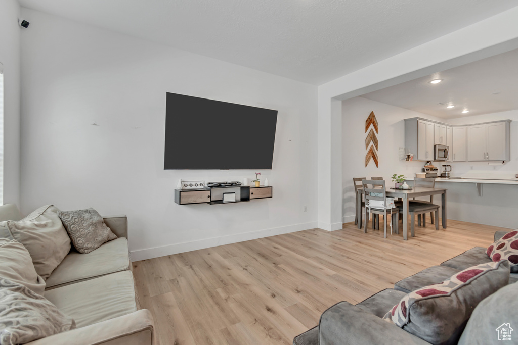 43 N 300 W Santaquin, UT 84655