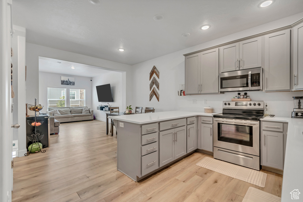 43 N 300 W Santaquin, UT 84655