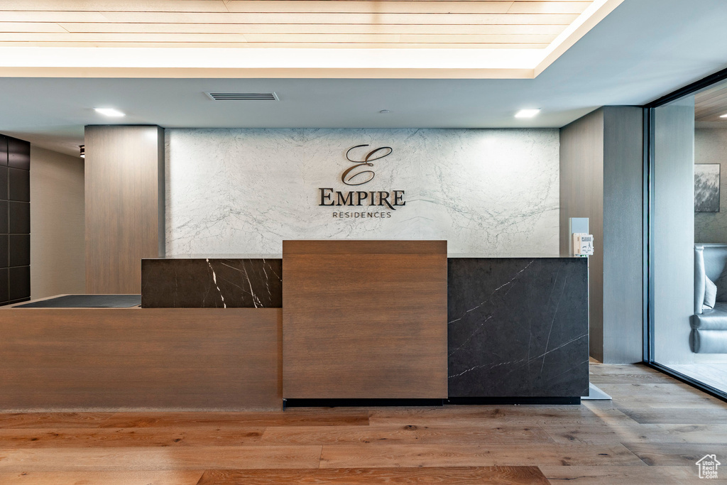 Reception area with recessed lighting