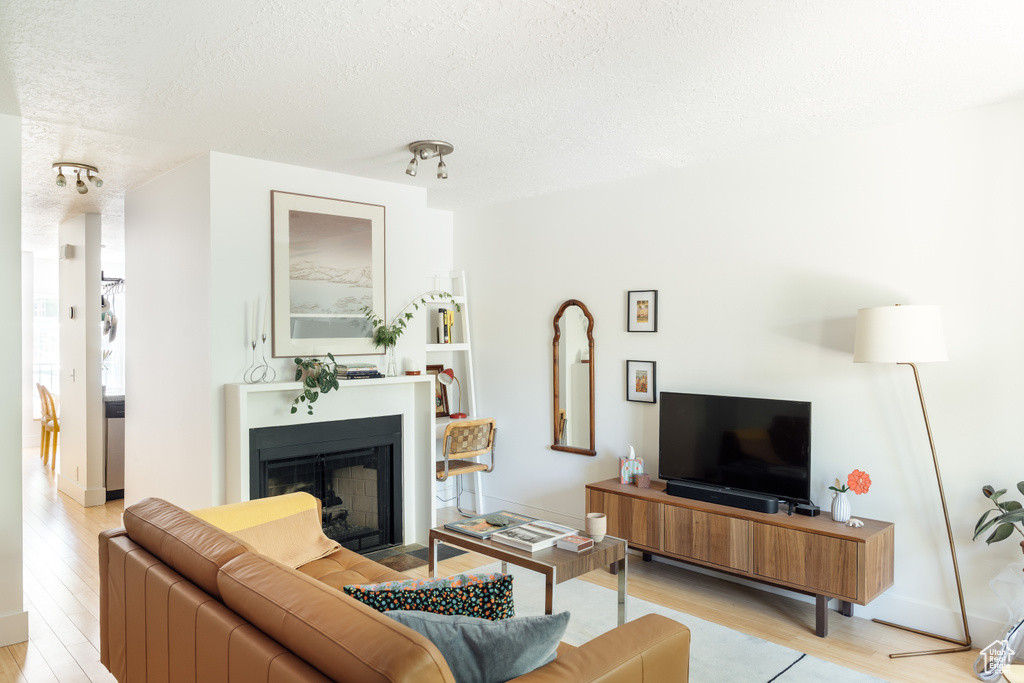 152 N M ST Salt Lake City, UT 84103