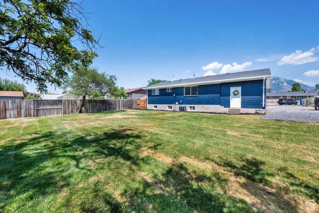 10448 S STATICE CIR Sandy, UT 84094