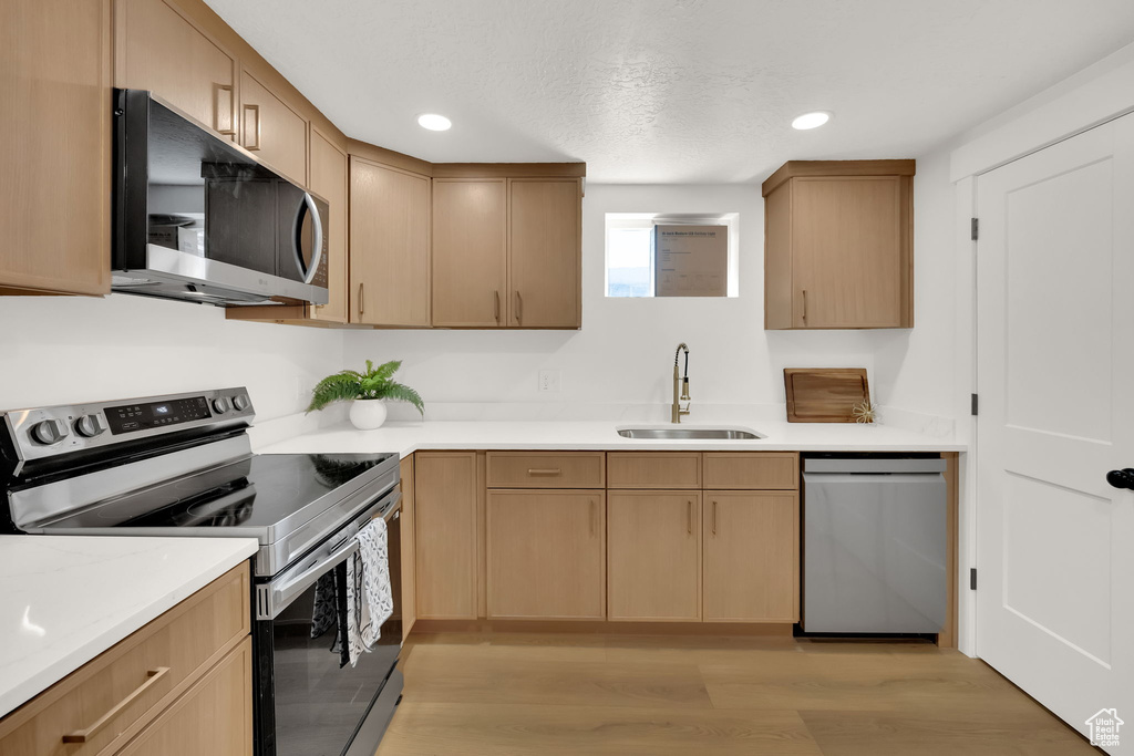 10448 S STATICE CIR Sandy, UT 84094