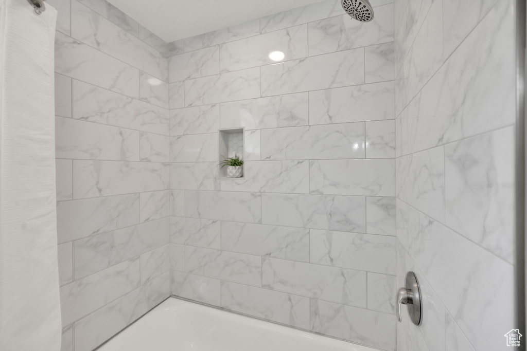 10448 S STATICE CIR Sandy, UT 84094