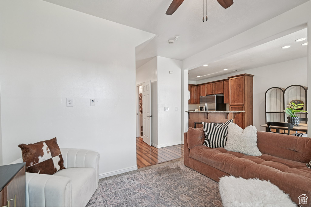 858 W HALSTEAD DR North Salt Lake, UT 84054