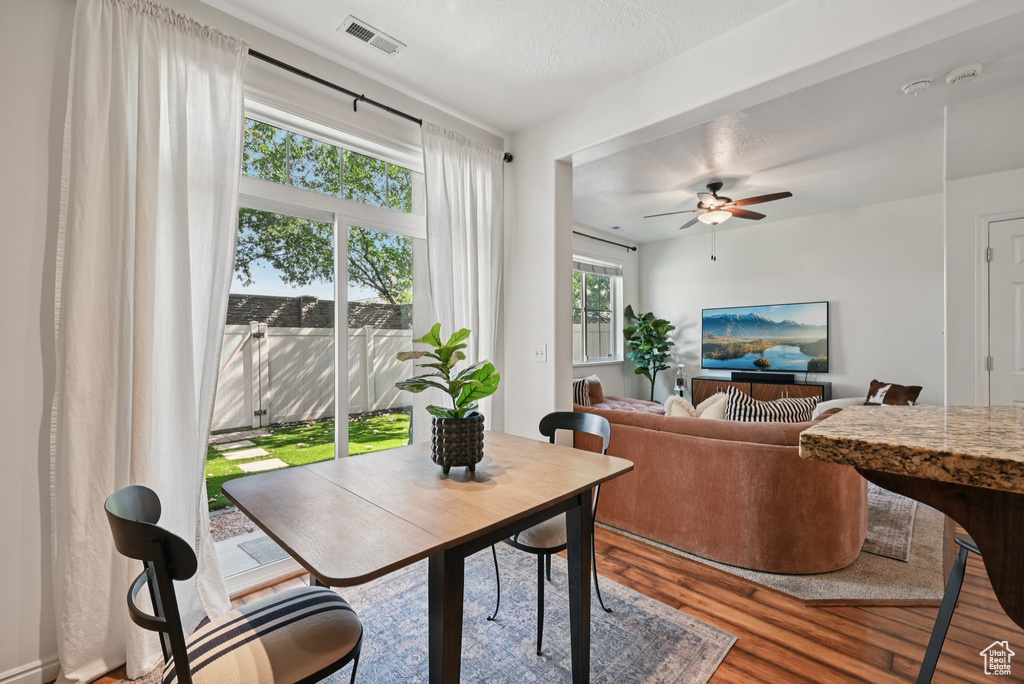 858 W HALSTEAD DR North Salt Lake, UT 84054
