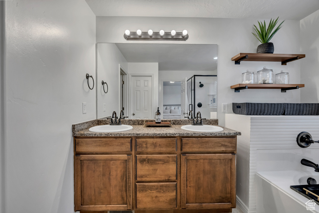 858 W HALSTEAD DR North Salt Lake, UT 84054