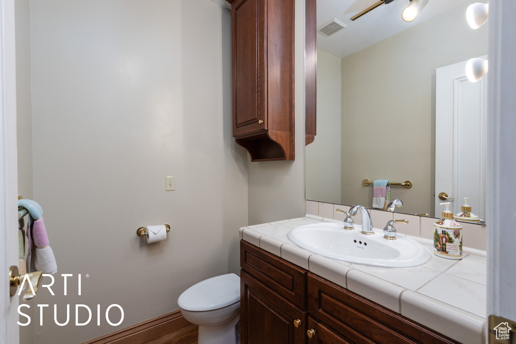 1314 E 5250 S South Ogden, UT 84403