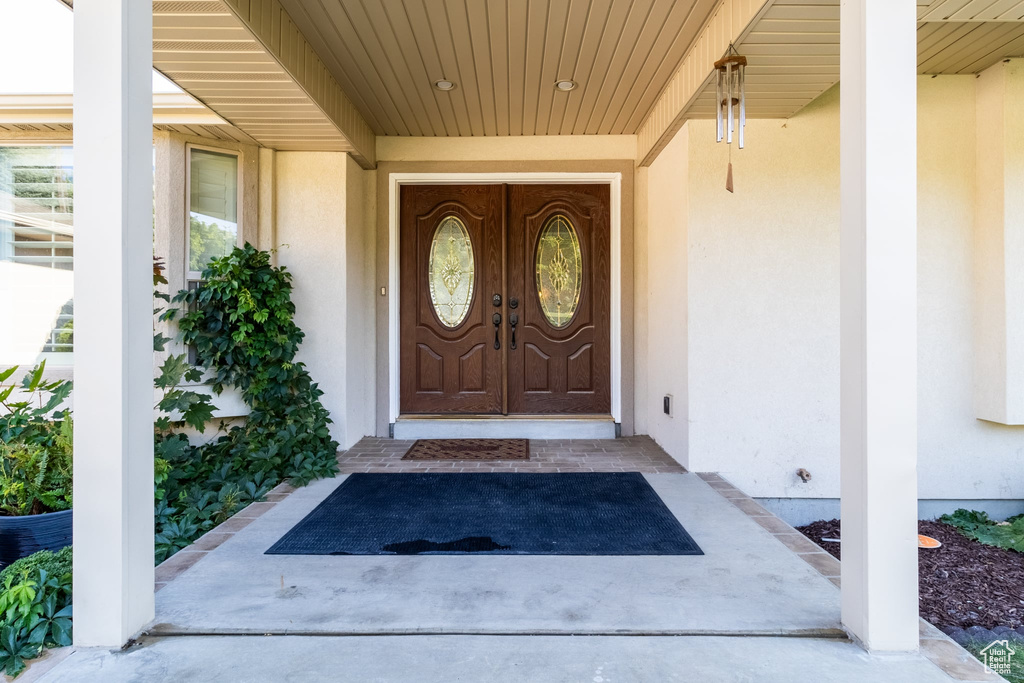 1243 W 4000 N Pleasant View, UT 84414