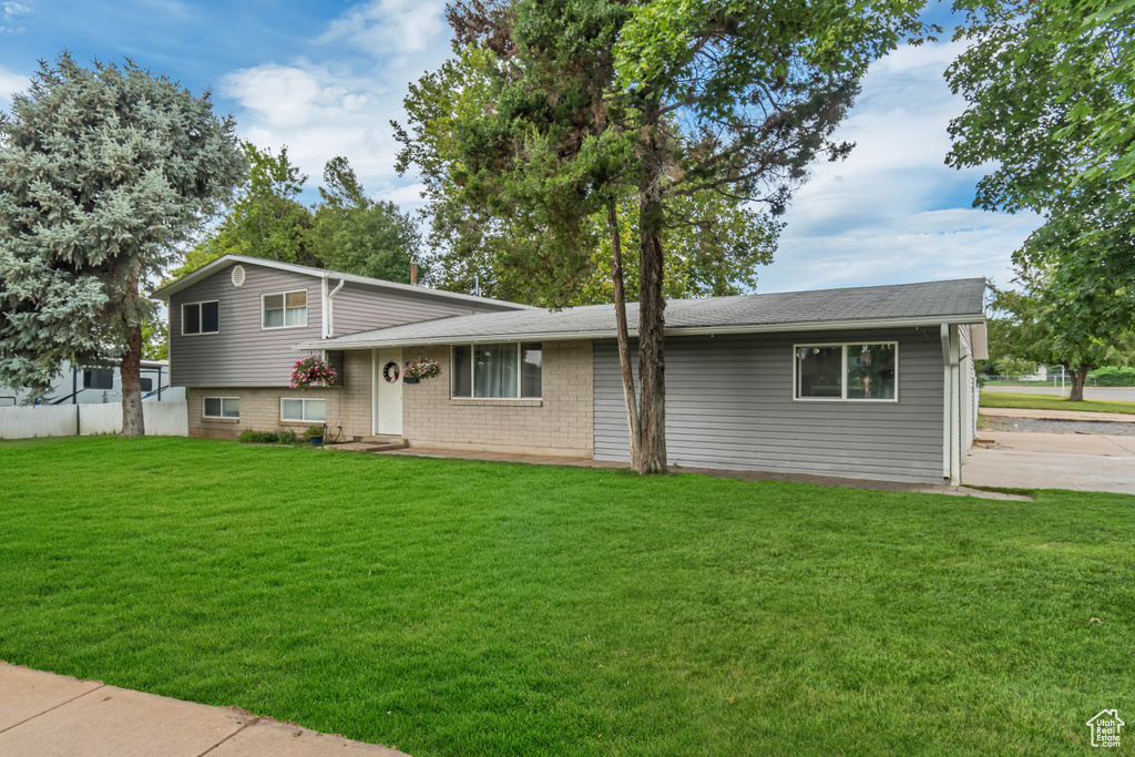 1998 N 350 W Sunset, UT 84015