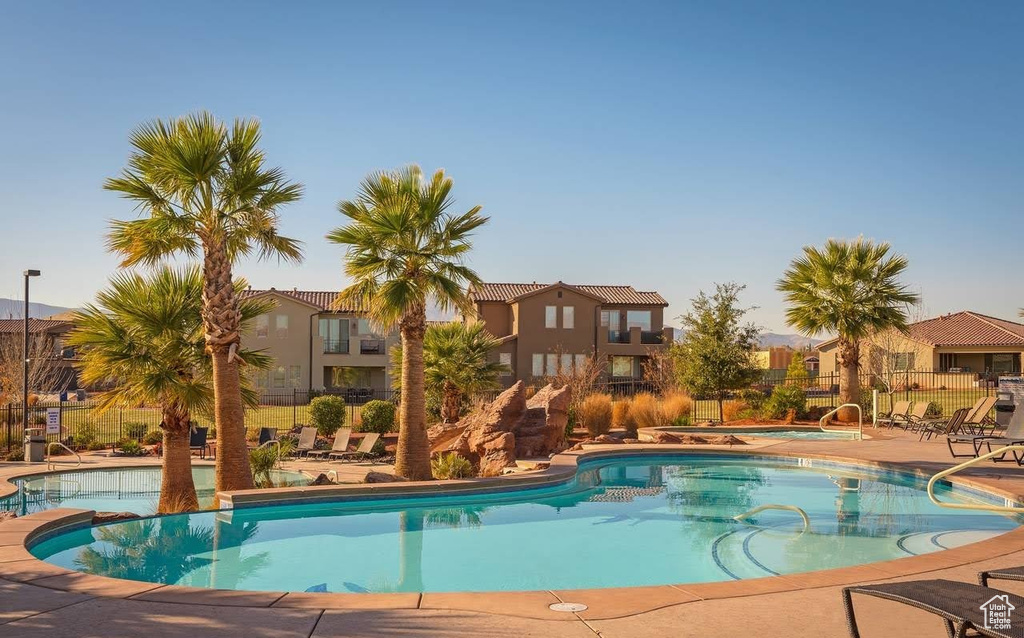 Photo 26 for MLS #2099383 at 3800 N Paradise Village Dr #74