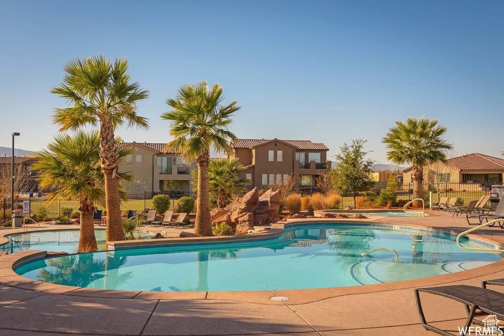 3800 N PARADISE VILLAGE DR #74 Santa Clara, UT 84765