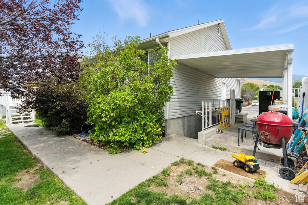 726 PIONEER AVE Tooele, UT 84074