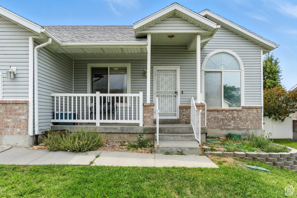 726 PIONEER AVE Tooele, UT 84074