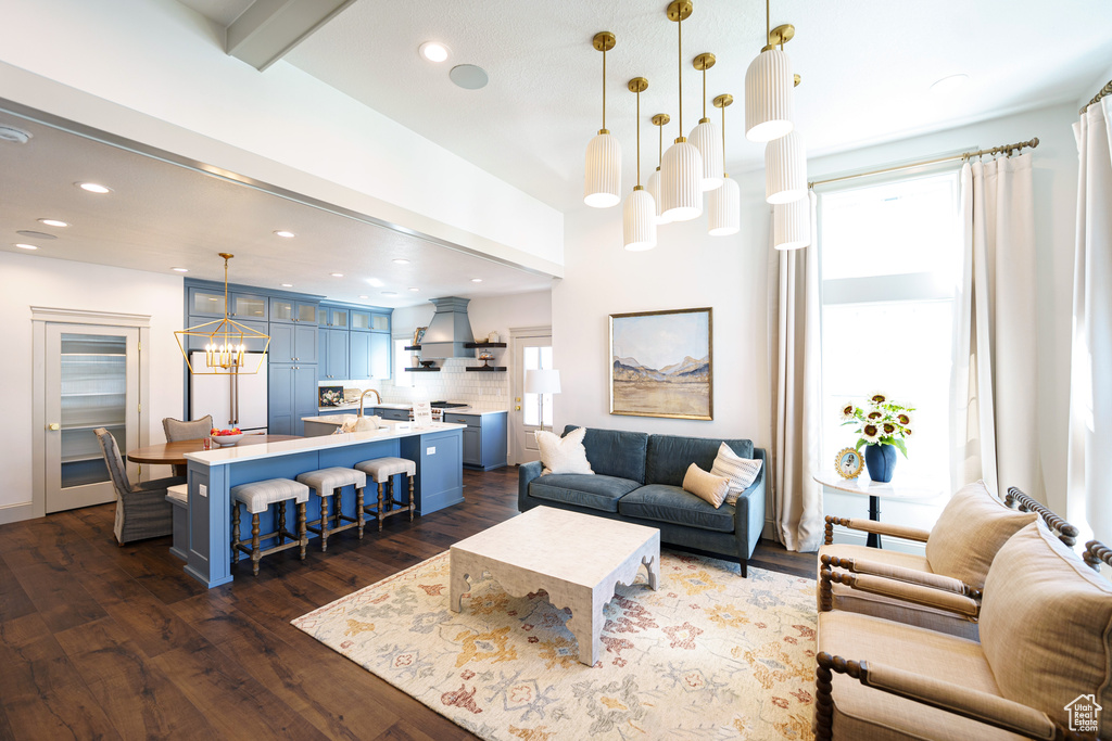7038 W LAKE AVE South Jordan, UT 84009