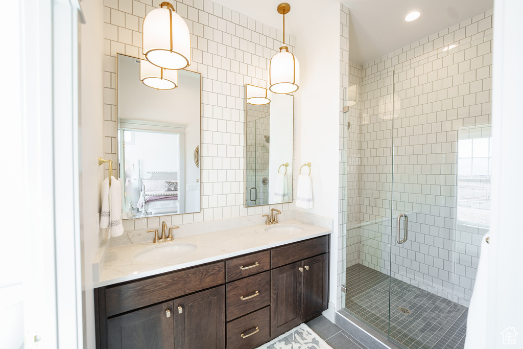 7038 W LAKE AVE South Jordan, UT 84009