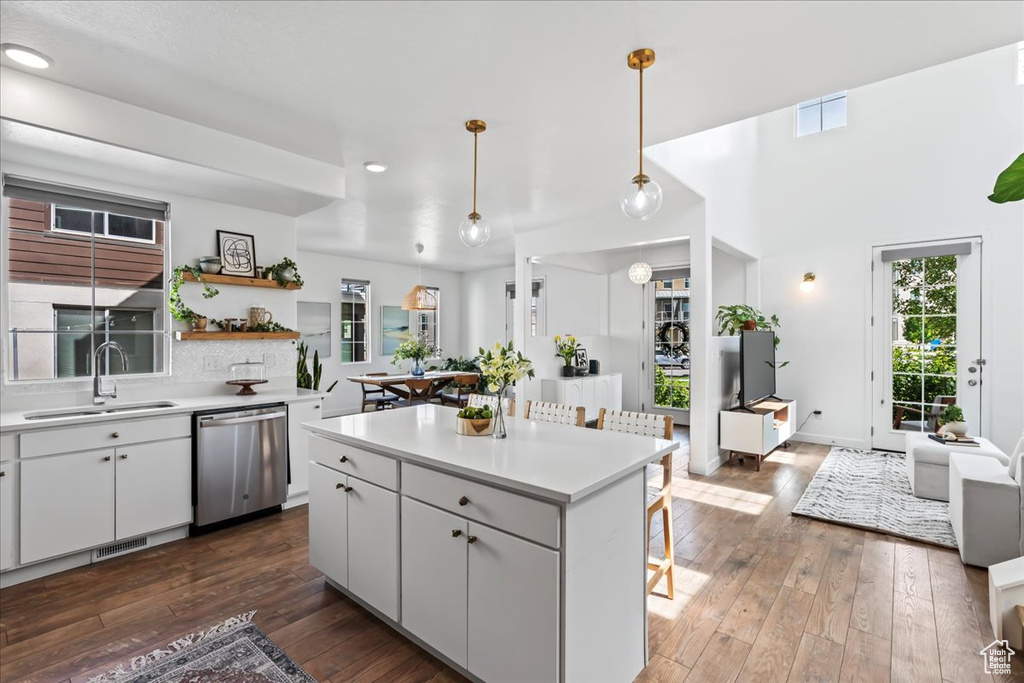10582 S STURGEON DR South Jordan, UT 84009