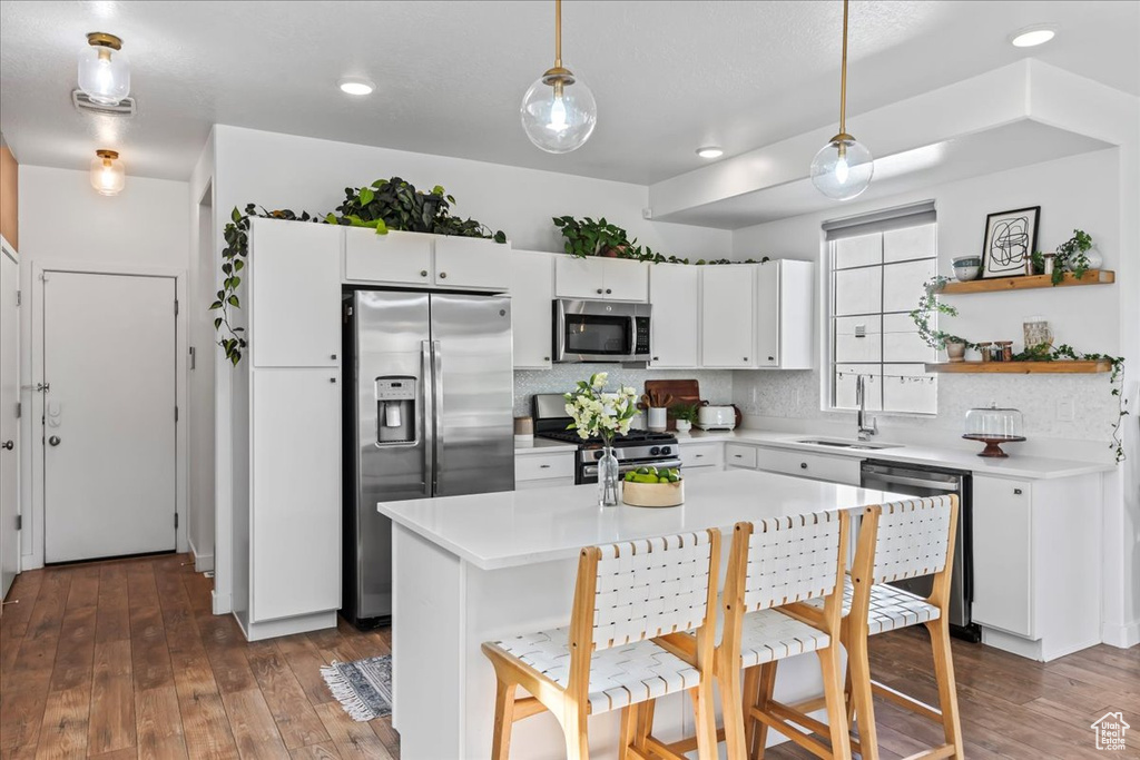 10582 S STURGEON DR South Jordan, UT 84009