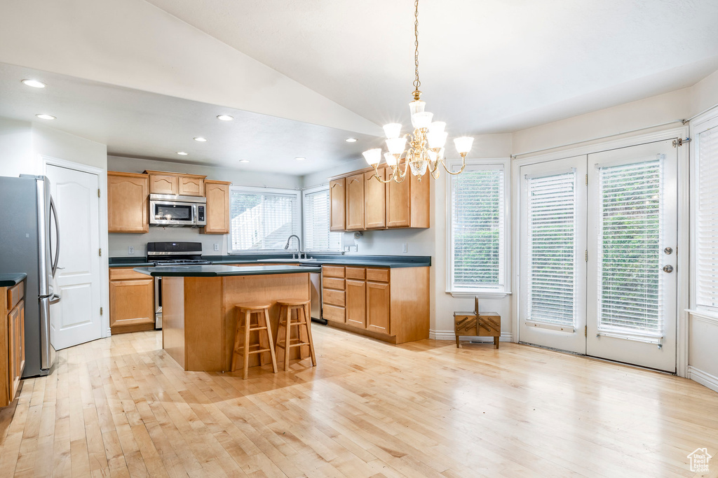 1158 HEATHER CIR Farmington, UT 84025