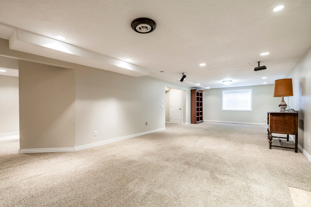 1158 HEATHER CIR Farmington, UT 84025