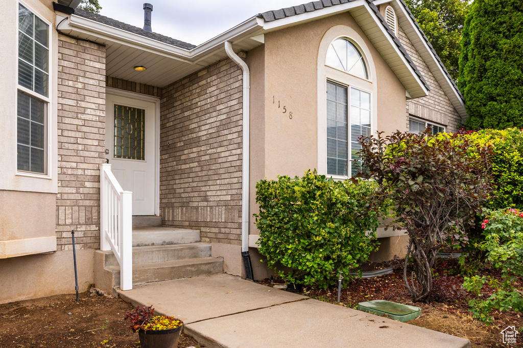 1158 HEATHER CIR Farmington, UT 84025